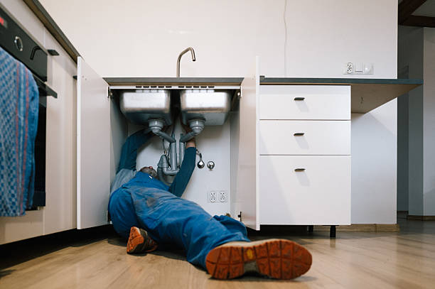 Professional Leak Detection technician working in Canton Center, CT